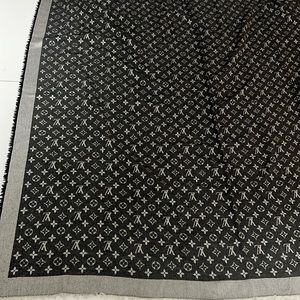 Louis Vuitton Monogram Denim shawl silk 100% authentic